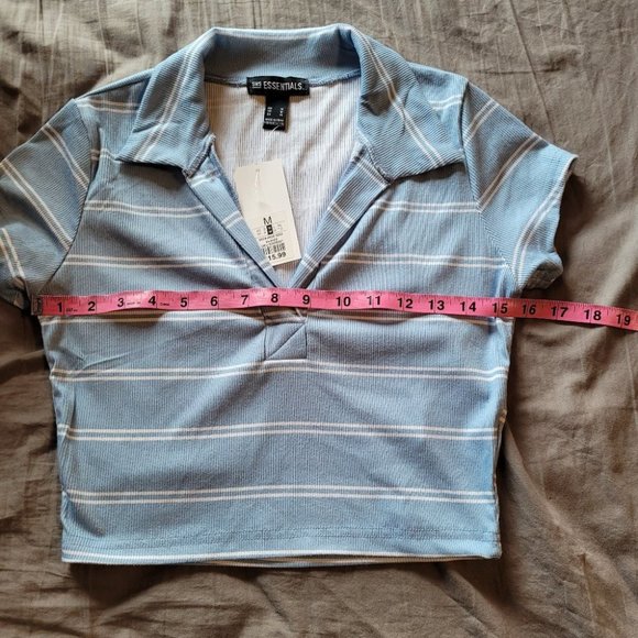 Med SWS Essentials Striped Crop Top - Picture 7 of 8